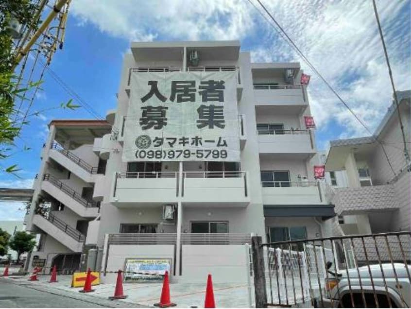 沖縄都市モノレール<ゆいレール>/おもろまち駅 徒歩5分 3階 築2年