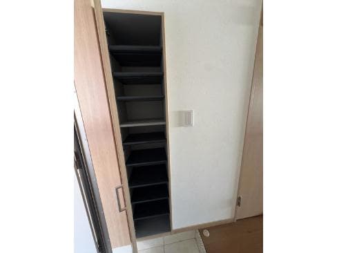  沖縄都市モノレール<ゆいレール>/おもろまち駅 徒歩5分 2階 築2年