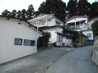 本町二丁目貸家