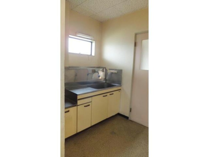  気仙沼線ＢＲＴ/南気仙沼駅 徒歩15分 2-2階 築42年