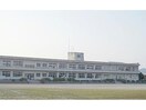 気仙沼市立新城小学校(小学校)まで600m ｳﾞｧﾝﾍﾞｰﾙ　Ⅱ