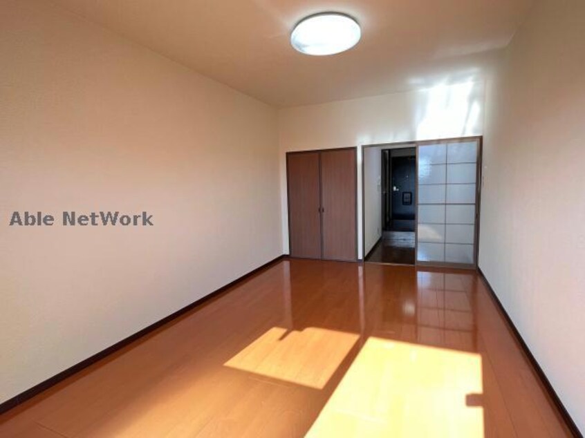  ロイヤル江戸橋