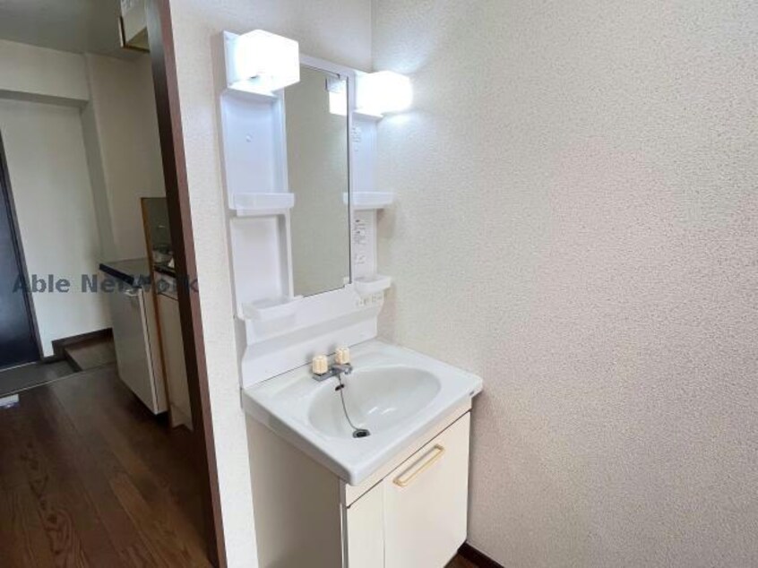  ロイヤル江戸橋