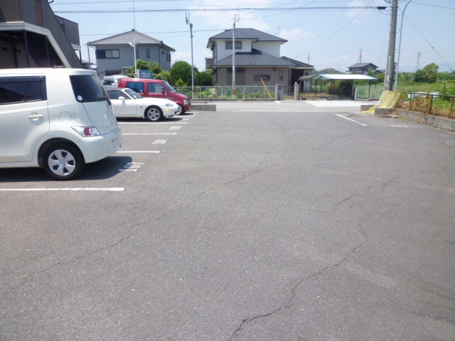  ロイヤルガーデンⅡ