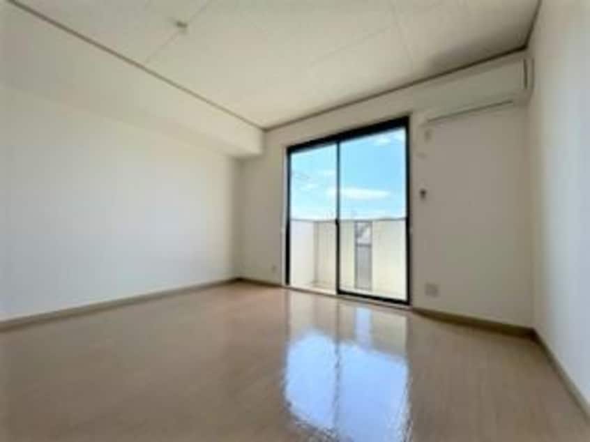  ロイヤルガーデンⅡ