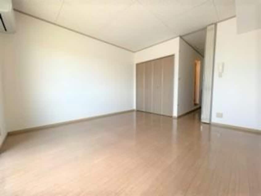  ロイヤルガーデンⅡ