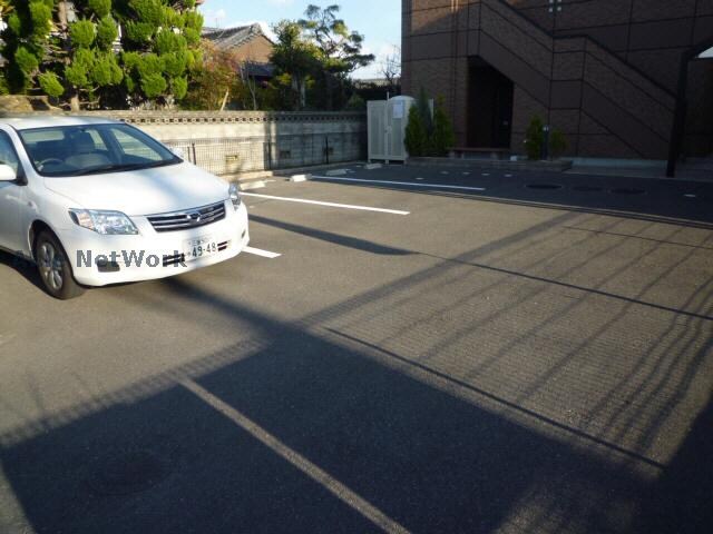  ヴィラ・キューブ