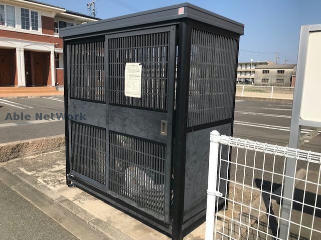  パインテール　ヴィレッジ