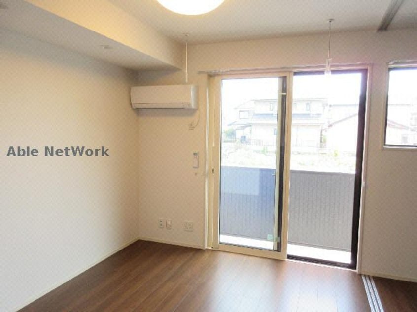  ラルーチェ城山