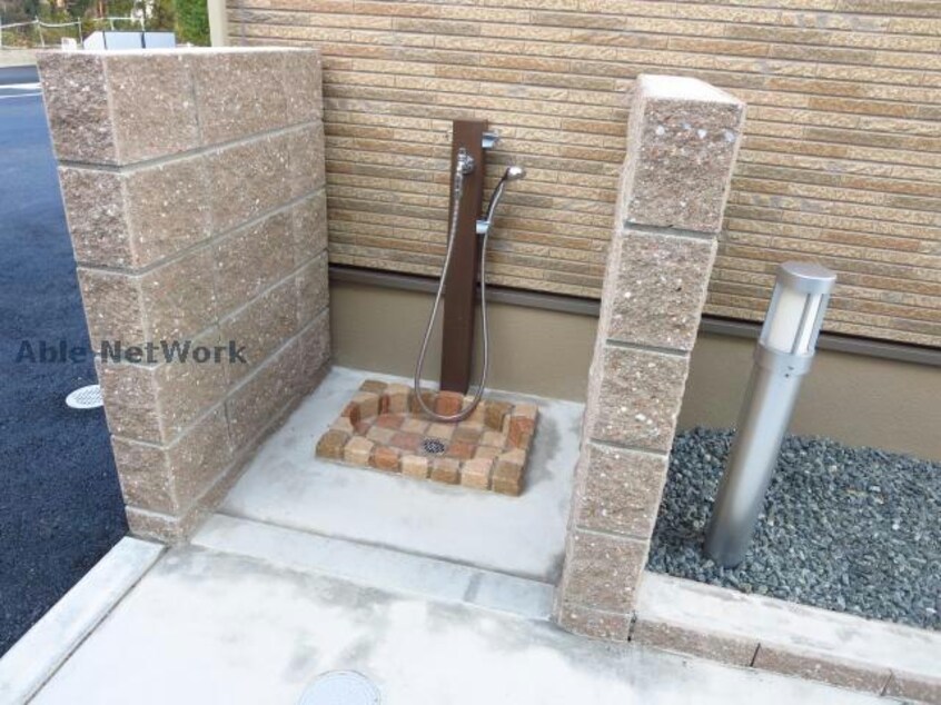  ウォーリック　スクエア