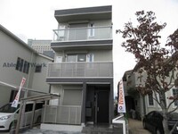 Ｄ-スクエア津栄町