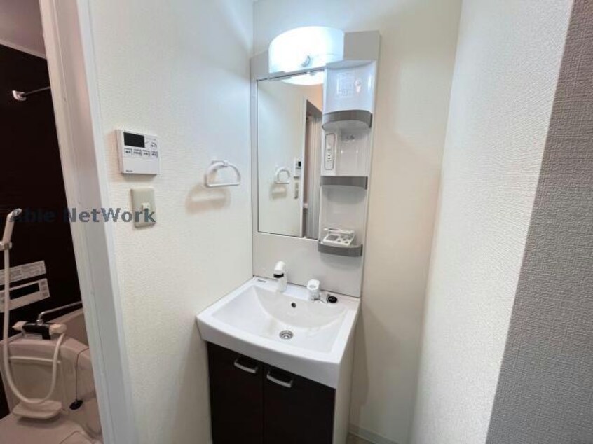  メゾンモンマルトル西古河