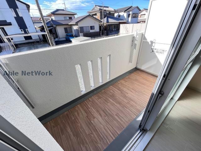  メゾンモンマルトル西古河