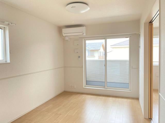 ※類似モデルの為、色味等は異なります。 ラ　カーサ　フェリーチェ