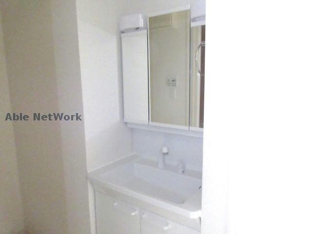  アレグロ ヴィヴァーチェ