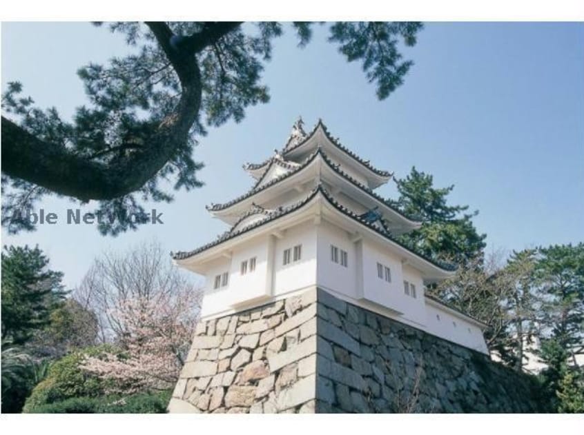 お城公園(公園)まで1623m アレグロ ヴィヴァーチェ