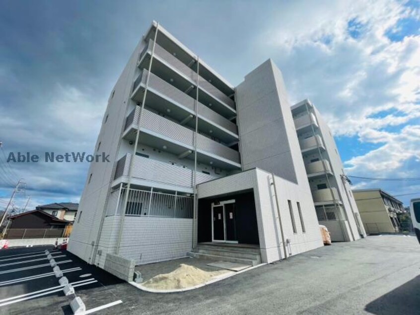  ロイヤルグランコート津