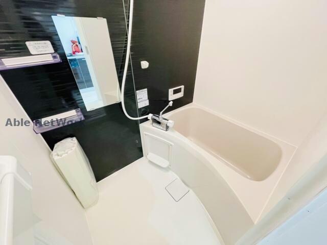  ロイヤルグランコート津