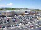 イオンタウン津城山(ショッピングセンター/アウトレットモール)まで2229m 仮)久居野村町マンション