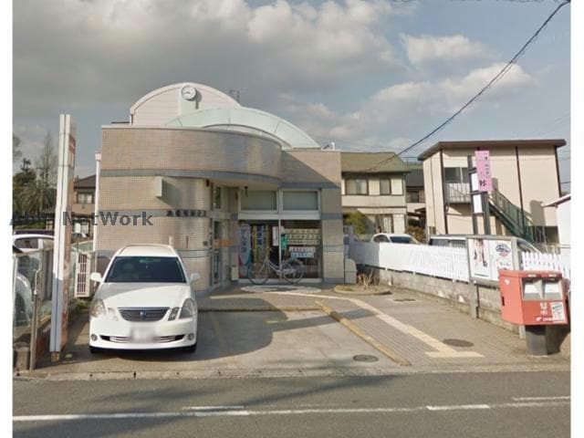津橋南郵便局(郵便局)まで596m 津興I様借家
