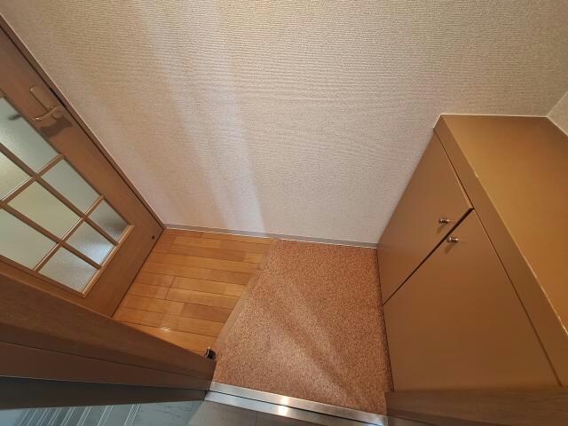  ド・フールネス７１６