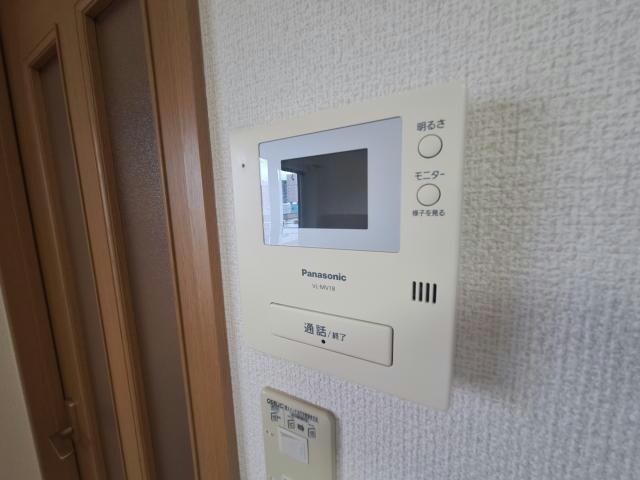  ド・フールネス７１６