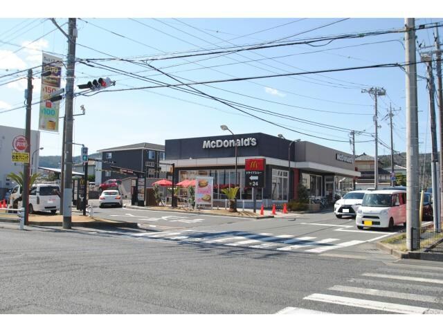 マクドナルド6号線日立店(ファストフード)まで1350m リバ・オール