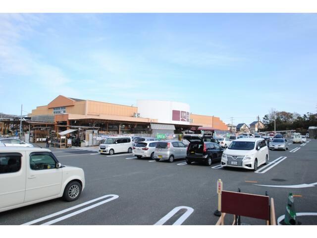 ホームセンター山新神峰店(電気量販店/ホームセンター)まで1646m コーポけやき