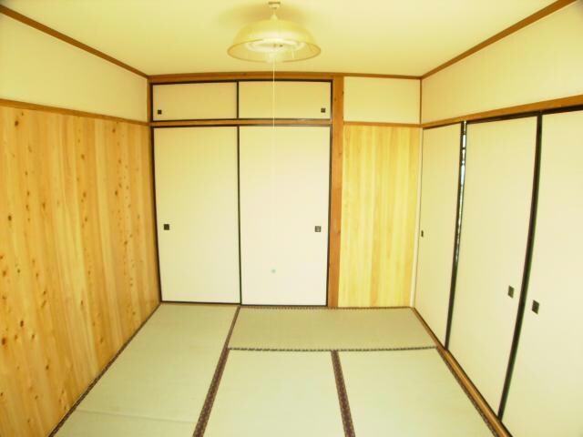  ヤママス有明荘