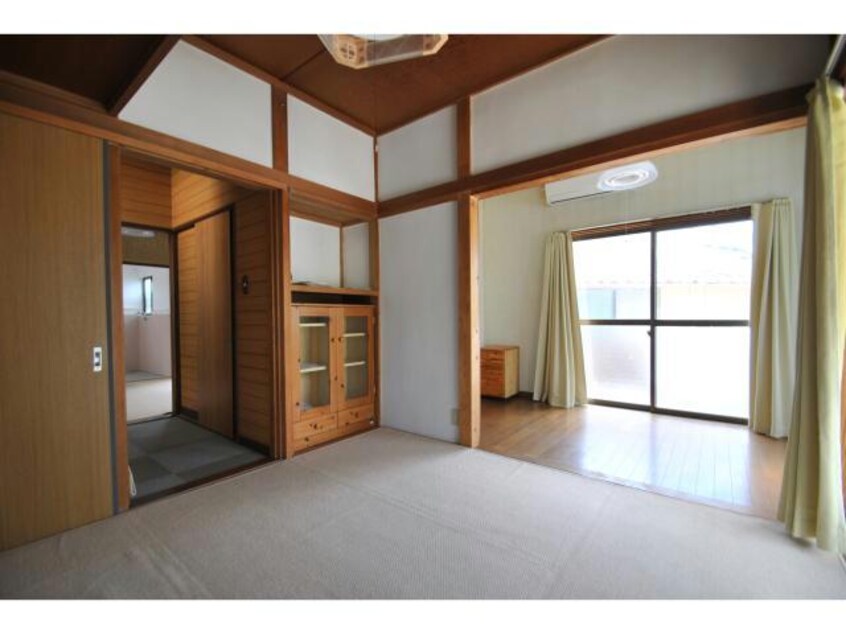  弁天町２丁目貸家