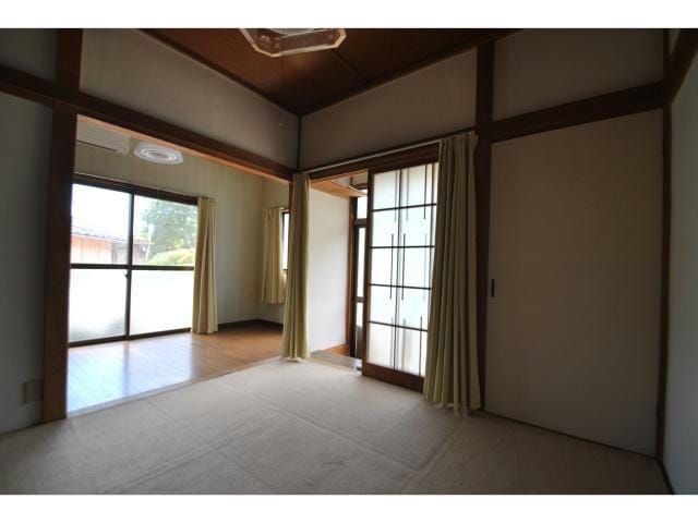  弁天町２丁目貸家