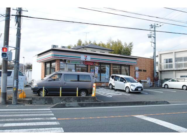 セブンイレブン日立本宮店(コンビニ)まで413m 東町貸家　東５