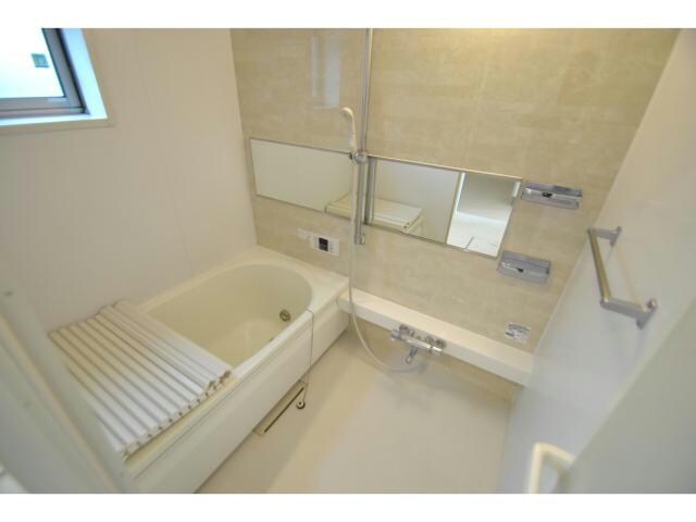  レ・ドゥーシャＢ