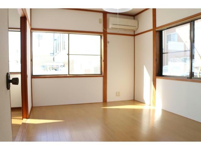洋室① スカイパレス老野森