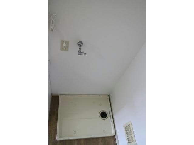 洗濯機置場 ハイツフレンドＡ棟