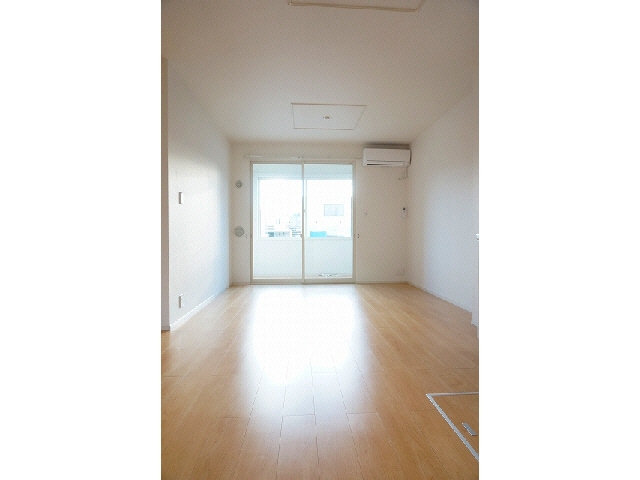 室内 モデッサ28Ａ