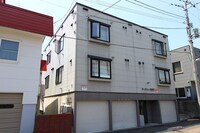 アークコート西岡IV