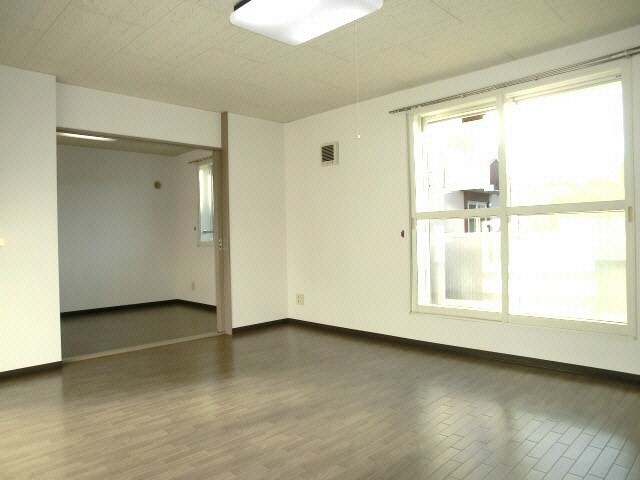  リバティ西岡Ｂ