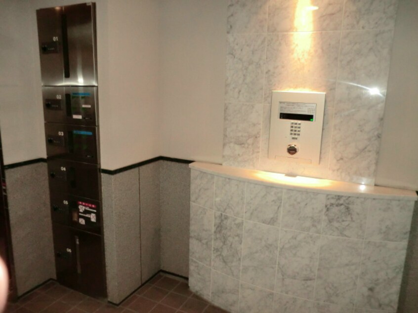  ピアツァルナ月寒中央