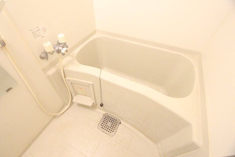  アークガーデン西岡