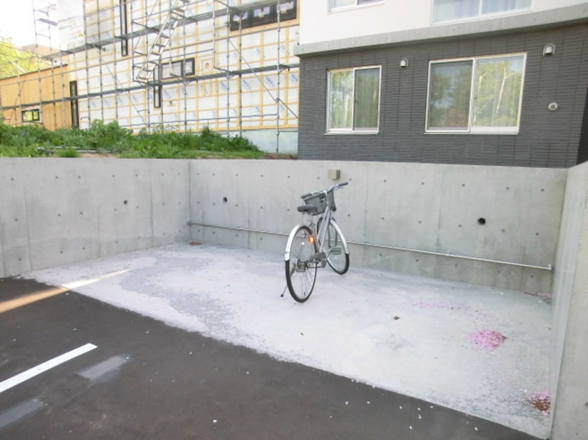  ポーザ福住