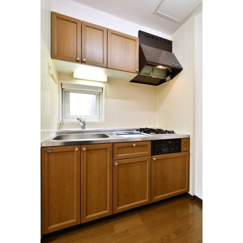  札幌市営地下鉄東豊線/月寒中央駅 徒歩4分 2階 築30年