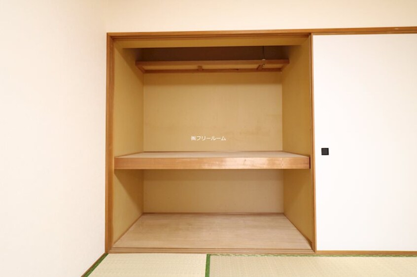  エンドレス三井西岡
