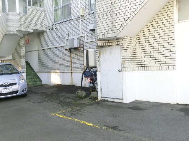  プログレスビル