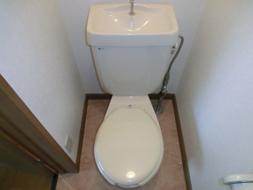  クラージュ福住II