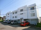 ホワイトハウス西岡の外観