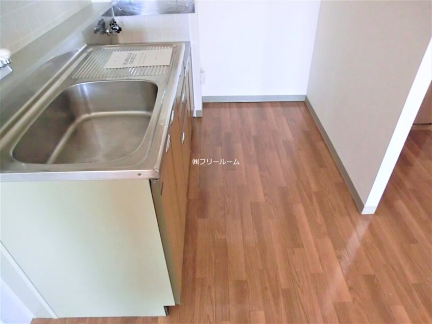  ジョイパレスＡ