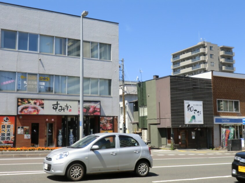 居酒屋和さび(その他飲食（ファミレスなど）)まで83m ビブレス月寒中央ステーション