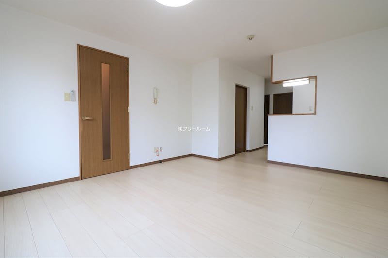  メゾンフローラ