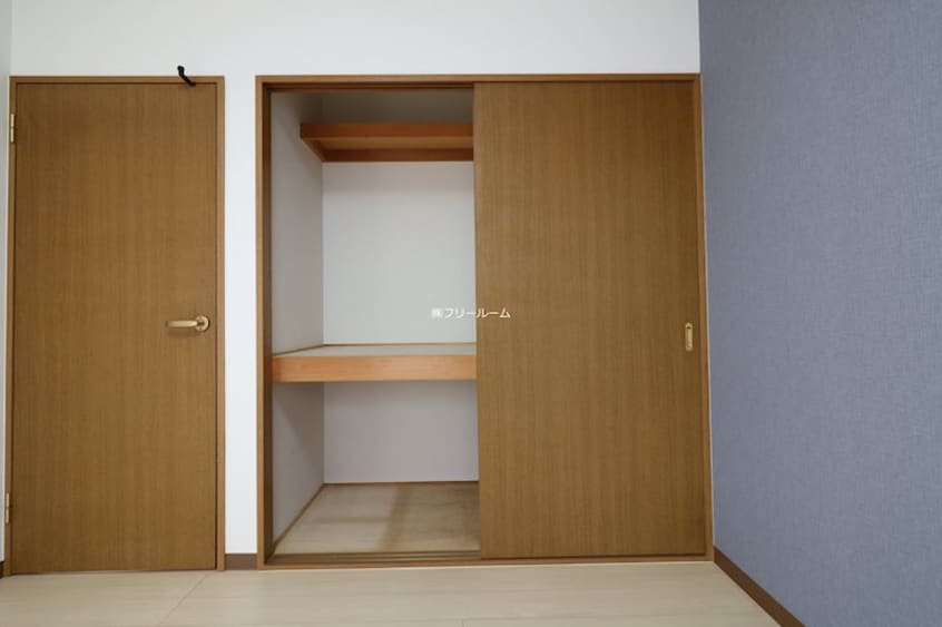  メゾンフローラ